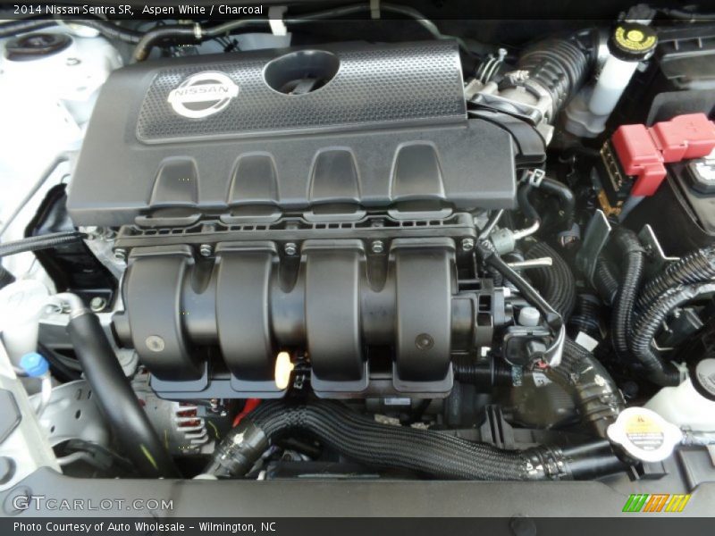 Aspen White / Charcoal 2014 Nissan Sentra SR