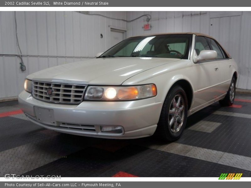 White Diamond / Neutral Shale 2002 Cadillac Seville SLS