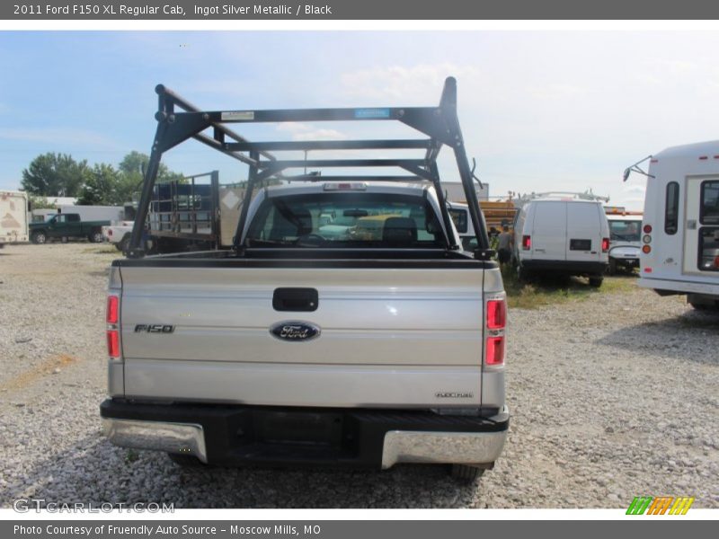 Ingot Silver Metallic / Black 2011 Ford F150 XL Regular Cab