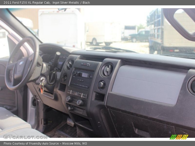 Ingot Silver Metallic / Black 2011 Ford F150 XL Regular Cab