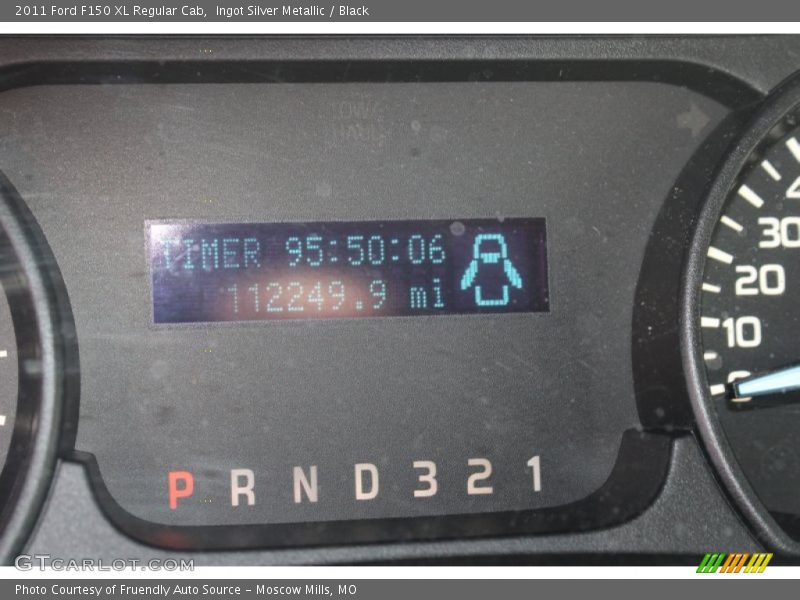 Ingot Silver Metallic / Black 2011 Ford F150 XL Regular Cab