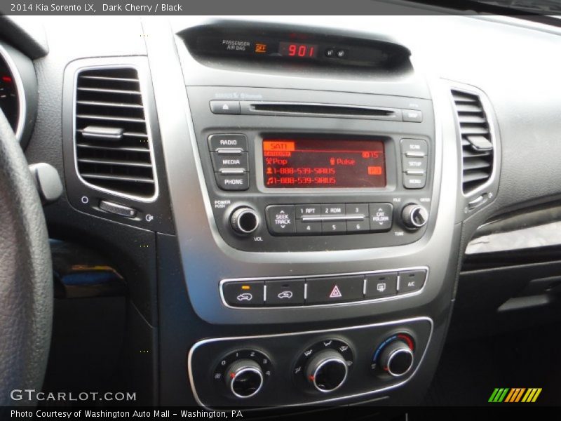 Dark Cherry / Black 2014 Kia Sorento LX