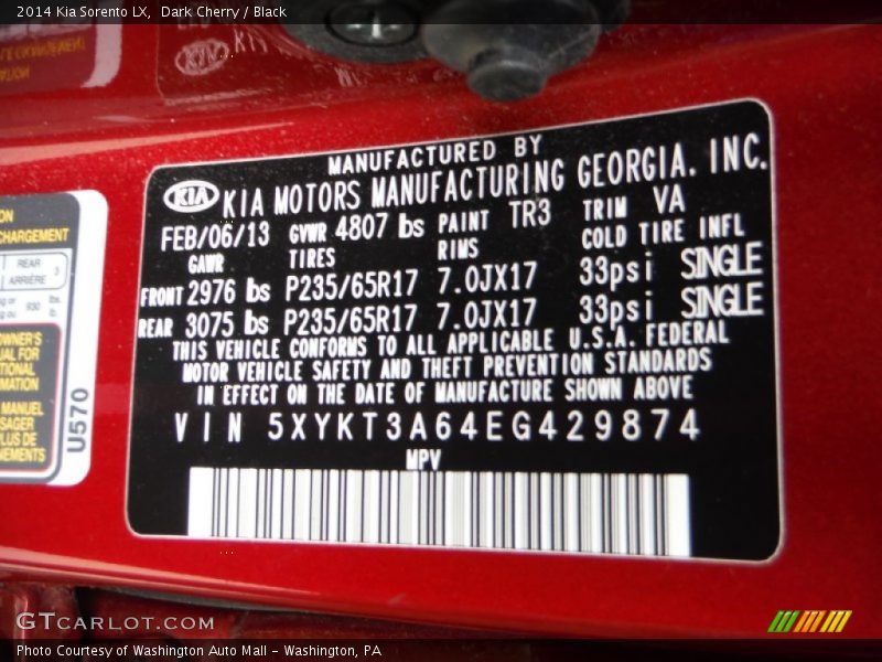 Dark Cherry / Black 2014 Kia Sorento LX