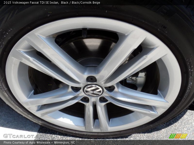 Black / Black/Cornsilk Beige 2015 Volkswagen Passat TDI SE Sedan