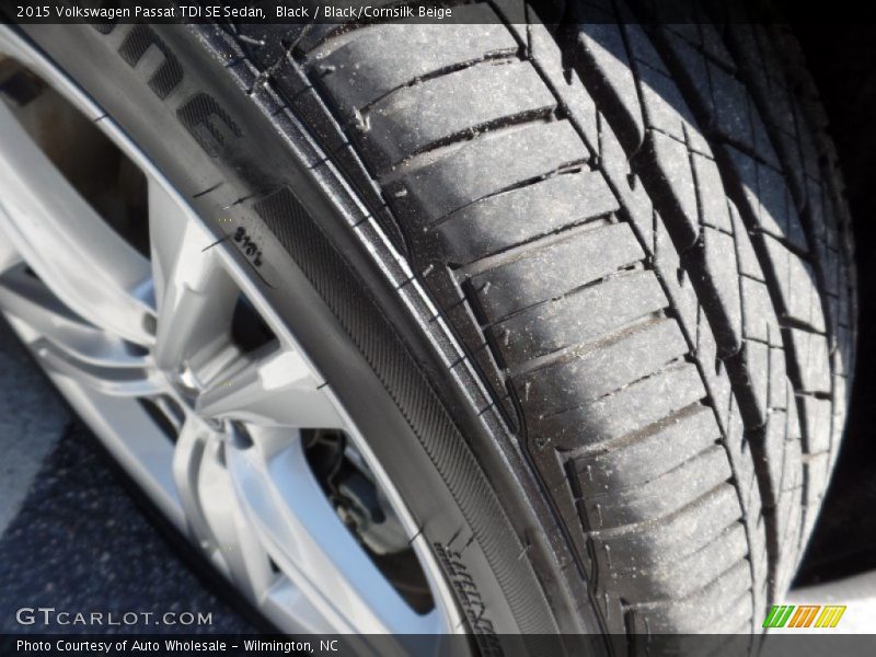 Black / Black/Cornsilk Beige 2015 Volkswagen Passat TDI SE Sedan