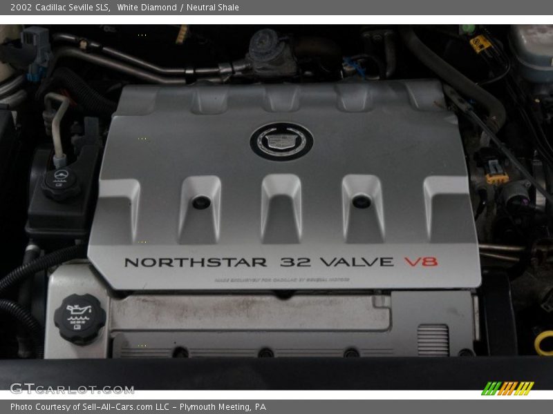 White Diamond / Neutral Shale 2002 Cadillac Seville SLS
