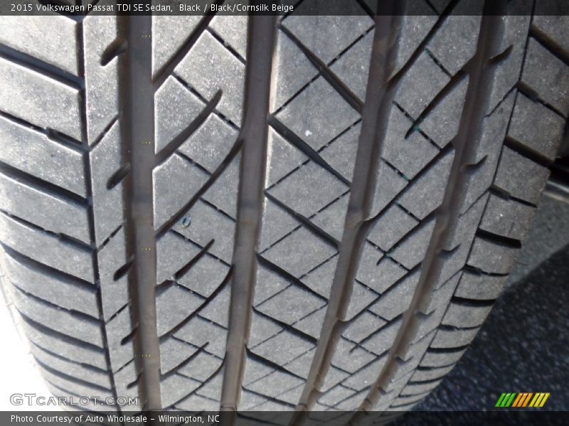 Black / Black/Cornsilk Beige 2015 Volkswagen Passat TDI SE Sedan
