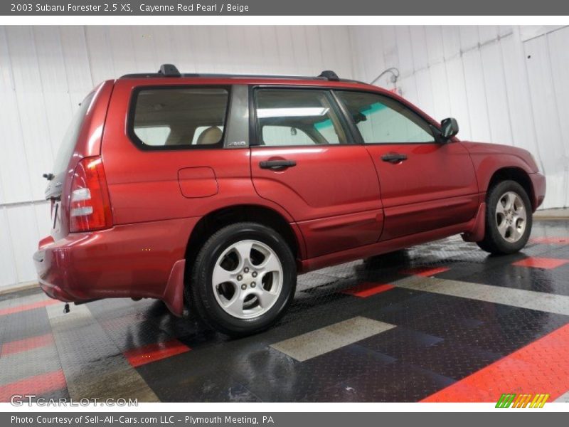 Cayenne Red Pearl / Beige 2003 Subaru Forester 2.5 XS