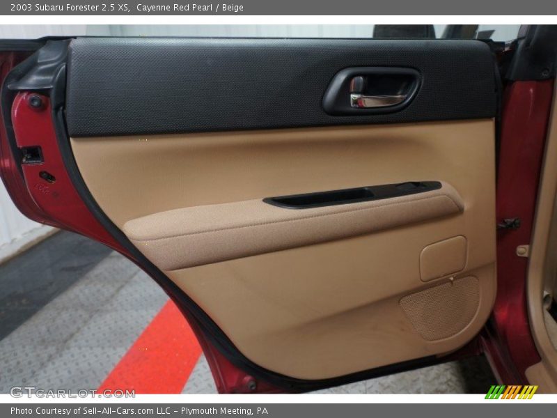 Cayenne Red Pearl / Beige 2003 Subaru Forester 2.5 XS