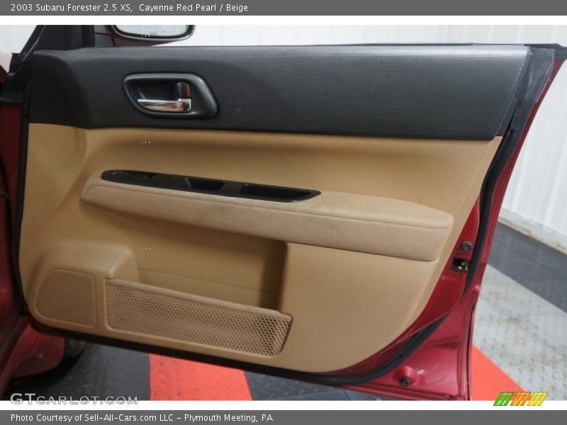 Cayenne Red Pearl / Beige 2003 Subaru Forester 2.5 XS