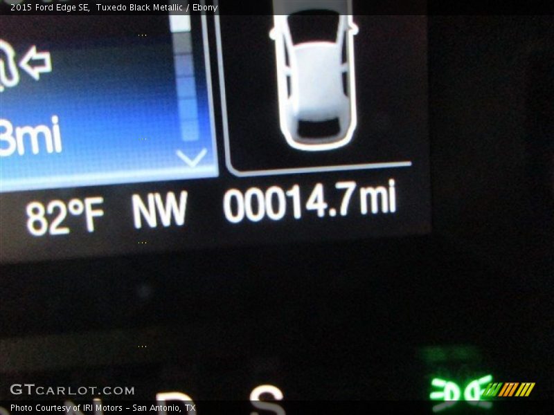 Tuxedo Black Metallic / Ebony 2015 Ford Edge SE