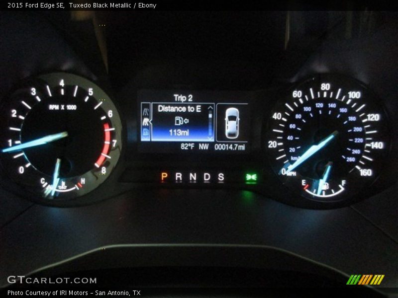Tuxedo Black Metallic / Ebony 2015 Ford Edge SE
