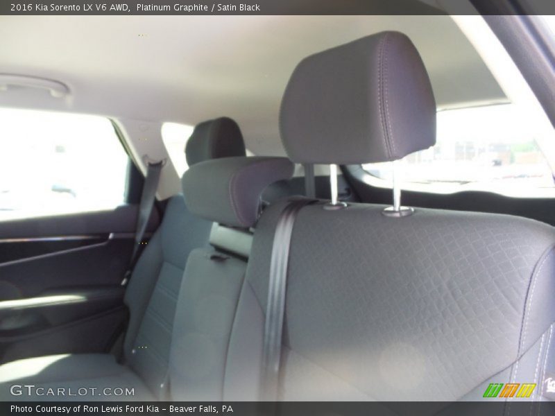 Platinum Graphite / Satin Black 2016 Kia Sorento LX V6 AWD