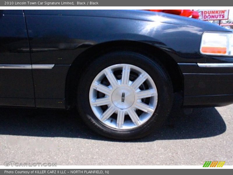 Black / Black 2010 Lincoln Town Car Signature Limited