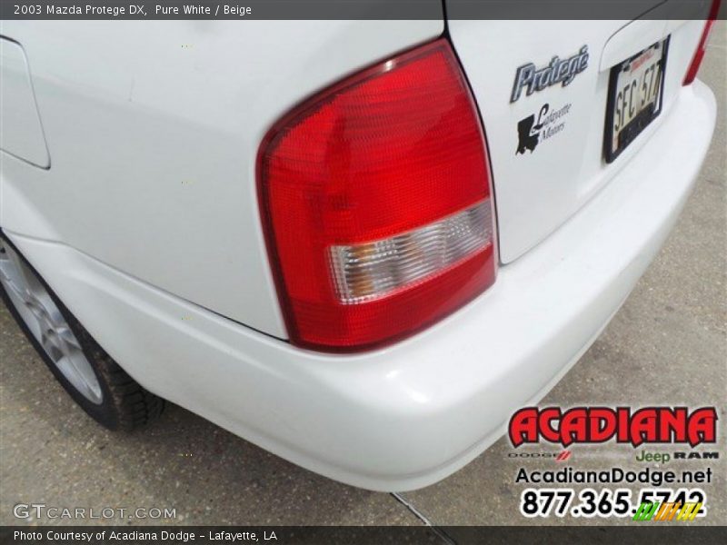 Pure White / Beige 2003 Mazda Protege DX