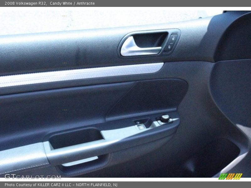 Candy White / Anthracite 2008 Volkswagen R32