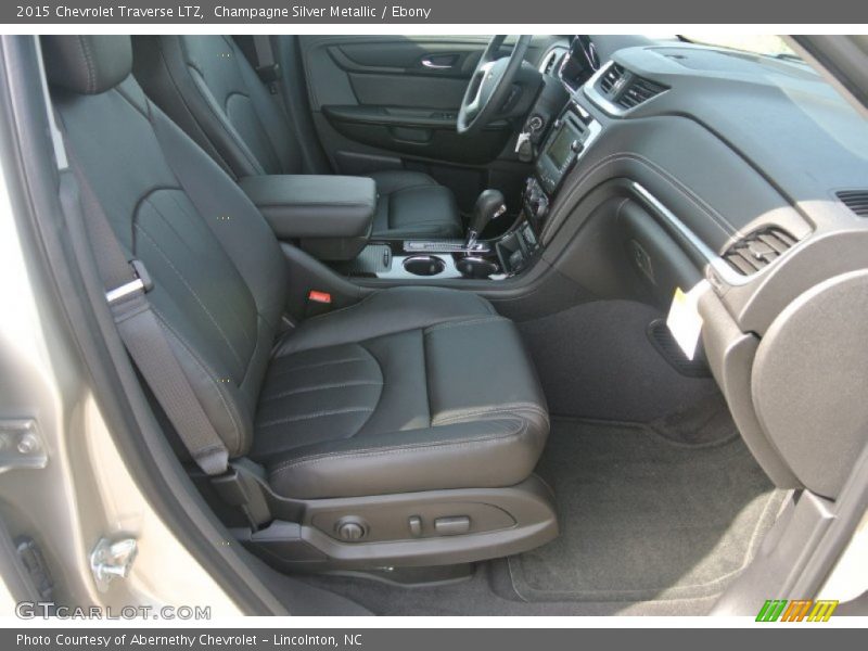 Champagne Silver Metallic / Ebony 2015 Chevrolet Traverse LTZ