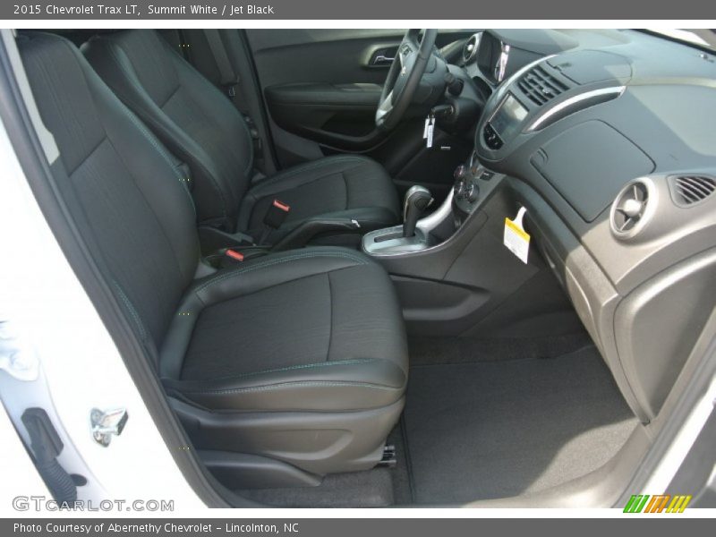 Summit White / Jet Black 2015 Chevrolet Trax LT