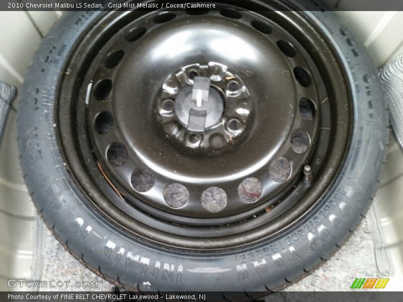 Gold Mist Metallic / Cocoa/Cashmere 2010 Chevrolet Malibu LS Sedan