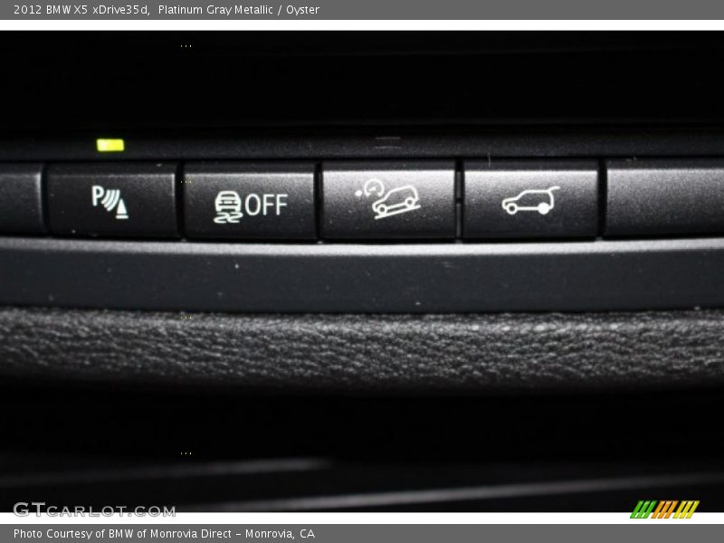 Platinum Gray Metallic / Oyster 2012 BMW X5 xDrive35d