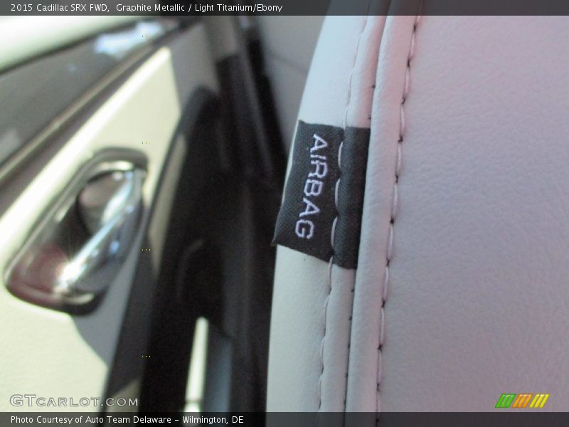Graphite Metallic / Light Titanium/Ebony 2015 Cadillac SRX FWD