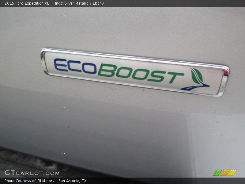 Ingot Silver Metallic / Ebony 2015 Ford Expedition XLT