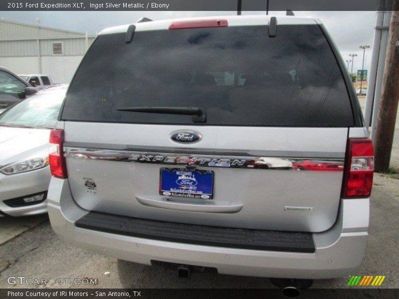 Ingot Silver Metallic / Ebony 2015 Ford Expedition XLT