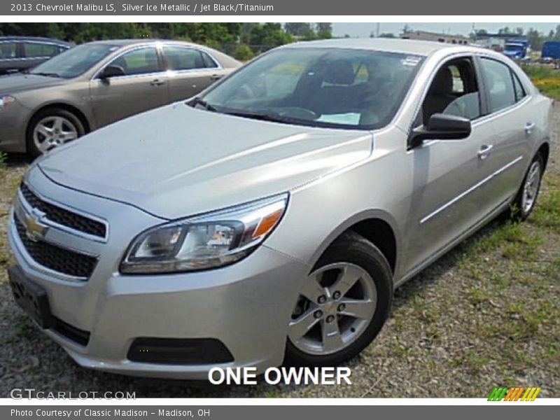 Silver Ice Metallic / Jet Black/Titanium 2013 Chevrolet Malibu LS