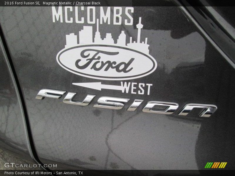 Magnetic Metallic / Charcoal Black 2016 Ford Fusion SE