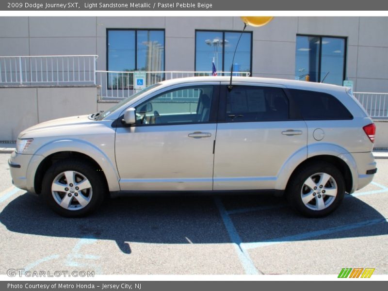 Light Sandstone Metallic / Pastel Pebble Beige 2009 Dodge Journey SXT