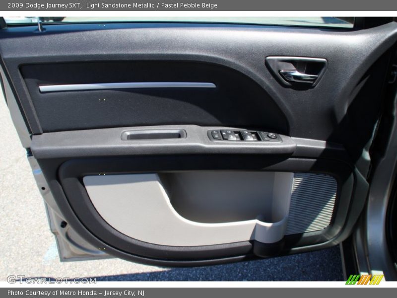 Light Sandstone Metallic / Pastel Pebble Beige 2009 Dodge Journey SXT