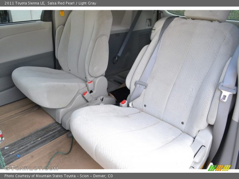 Salsa Red Pearl / Light Gray 2011 Toyota Sienna LE