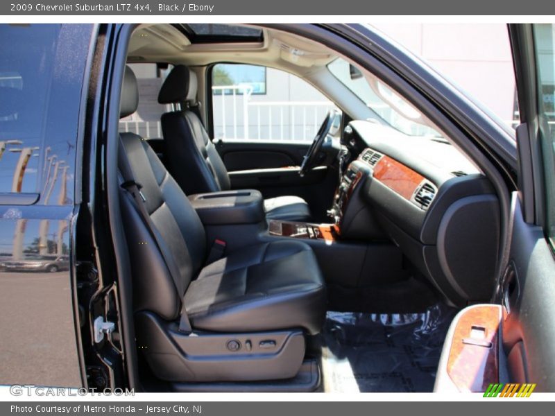 Black / Ebony 2009 Chevrolet Suburban LTZ 4x4