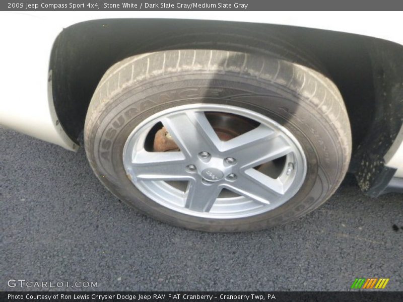 Stone White / Dark Slate Gray/Medium Slate Gray 2009 Jeep Compass Sport 4x4