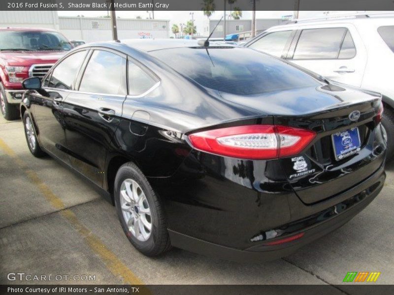 Shadow Black / Medium Earth Gray 2016 Ford Fusion S