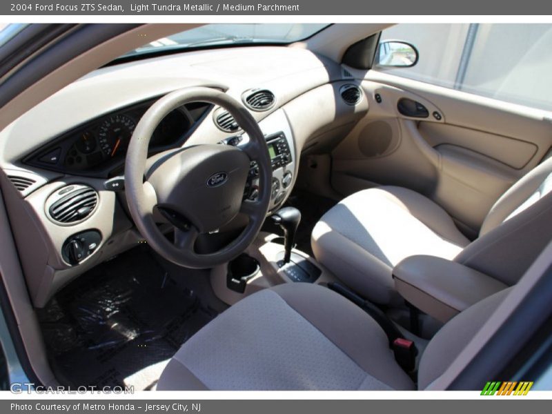 Light Tundra Metallic / Medium Parchment 2004 Ford Focus ZTS Sedan