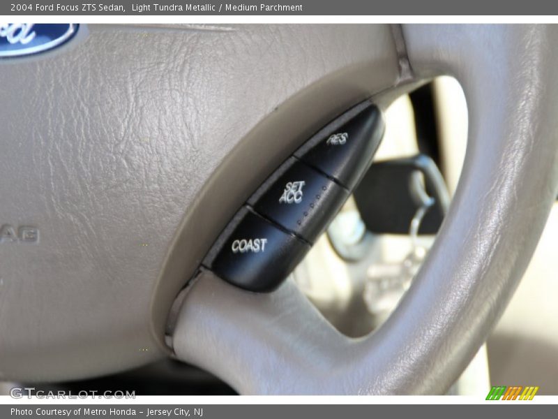 Light Tundra Metallic / Medium Parchment 2004 Ford Focus ZTS Sedan