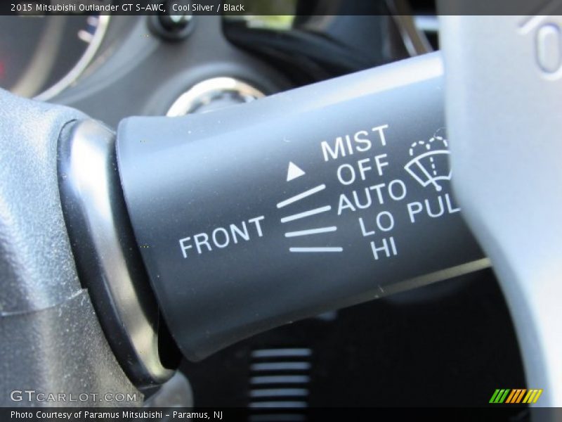 Cool Silver / Black 2015 Mitsubishi Outlander GT S-AWC