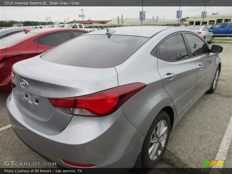 Shale Gray / Gray 2016 Hyundai Elantra SE