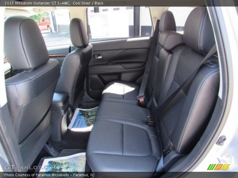 Cool Silver / Black 2015 Mitsubishi Outlander GT S-AWC