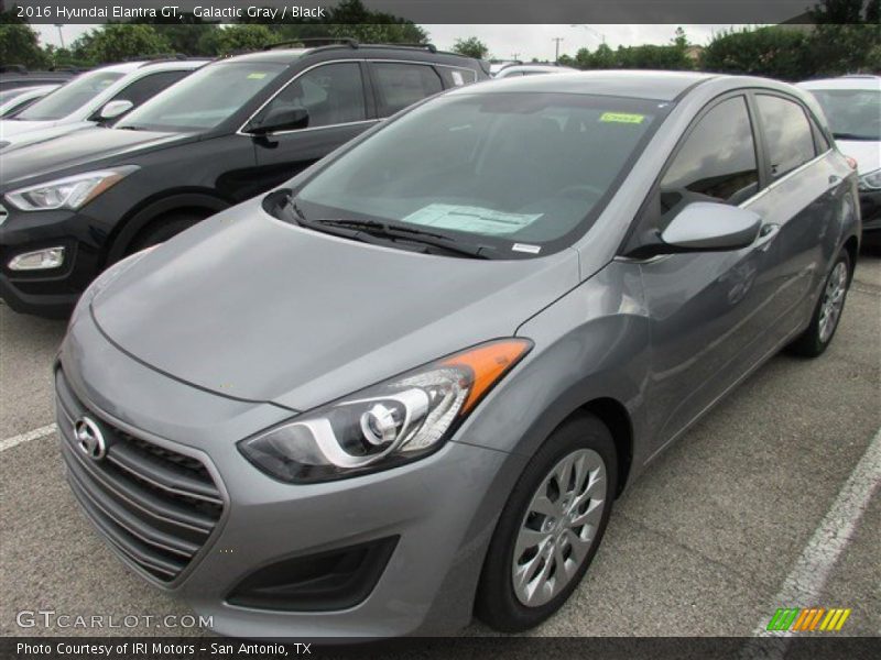 Front 3/4 View of 2016 Elantra GT 