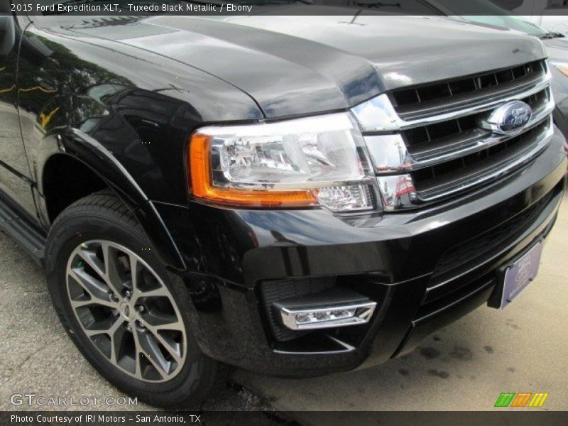 Tuxedo Black Metallic / Ebony 2015 Ford Expedition XLT