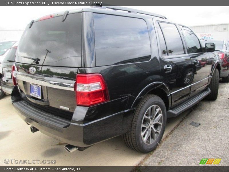 Tuxedo Black Metallic / Ebony 2015 Ford Expedition XLT
