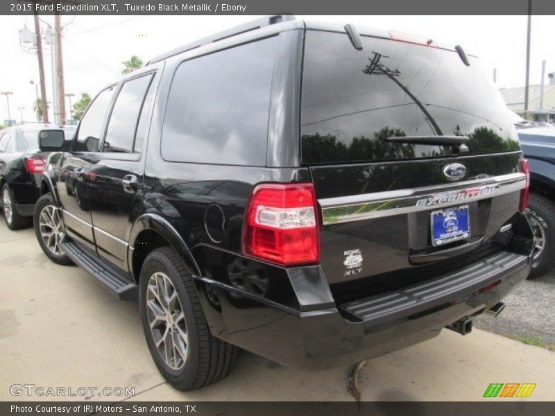 Tuxedo Black Metallic / Ebony 2015 Ford Expedition XLT