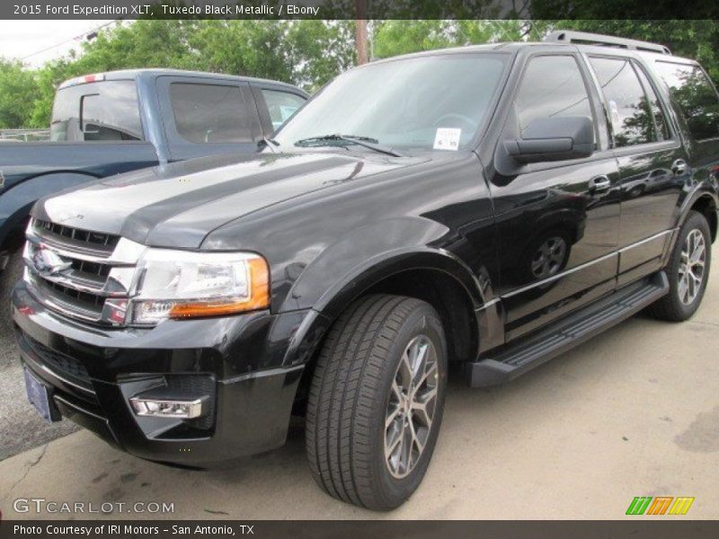 Tuxedo Black Metallic / Ebony 2015 Ford Expedition XLT