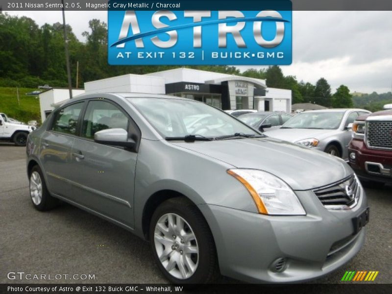 Magnetic Gray Metallic / Charcoal 2011 Nissan Sentra 2.0 S
