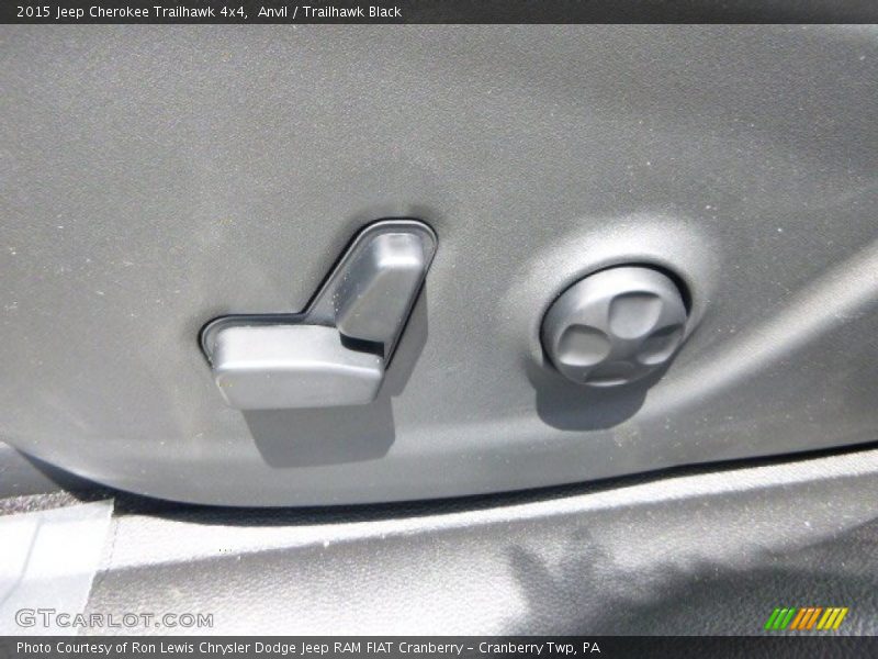Anvil / Trailhawk Black 2015 Jeep Cherokee Trailhawk 4x4