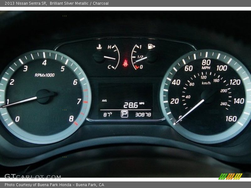 Brilliant Silver Metallic / Charcoal 2013 Nissan Sentra SR