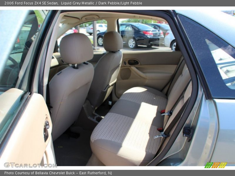 Liquid Grey Metallic / Dark Pebble/Light Pebble 2006 Ford Focus ZX4 SE Sedan