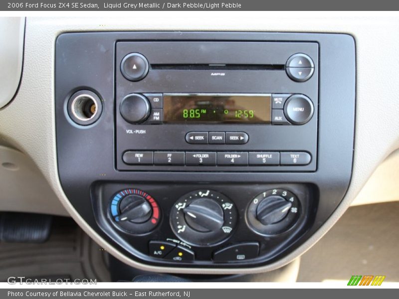 Liquid Grey Metallic / Dark Pebble/Light Pebble 2006 Ford Focus ZX4 SE Sedan